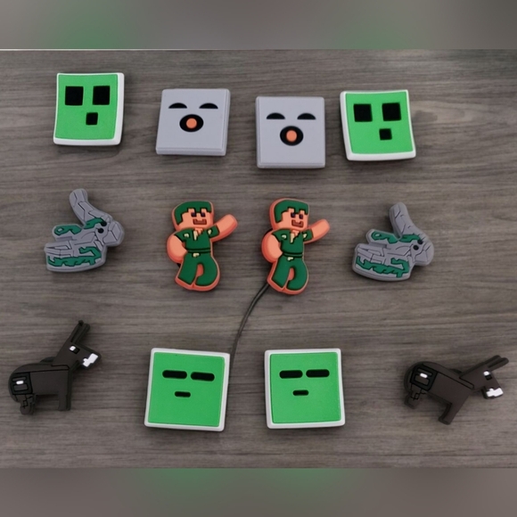 Minecraft Croc Charms - Picture 1 of 1